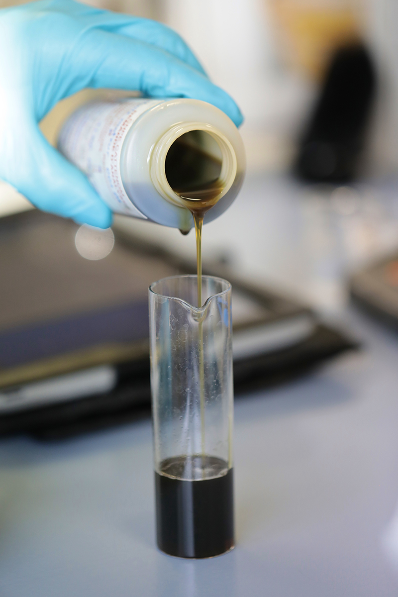 Laboratoire d’analyse d’huile